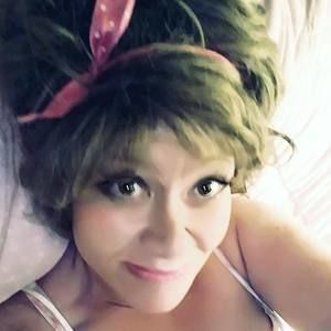 Meet your Posher, Michele